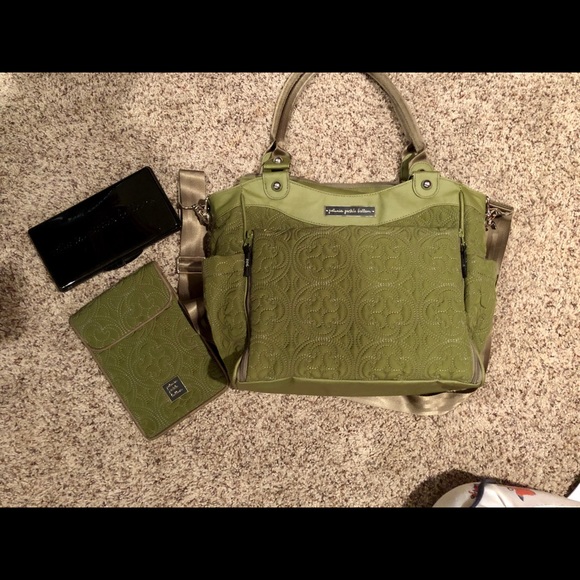 Barely Used Petunia Picklebottom Diaper Bag